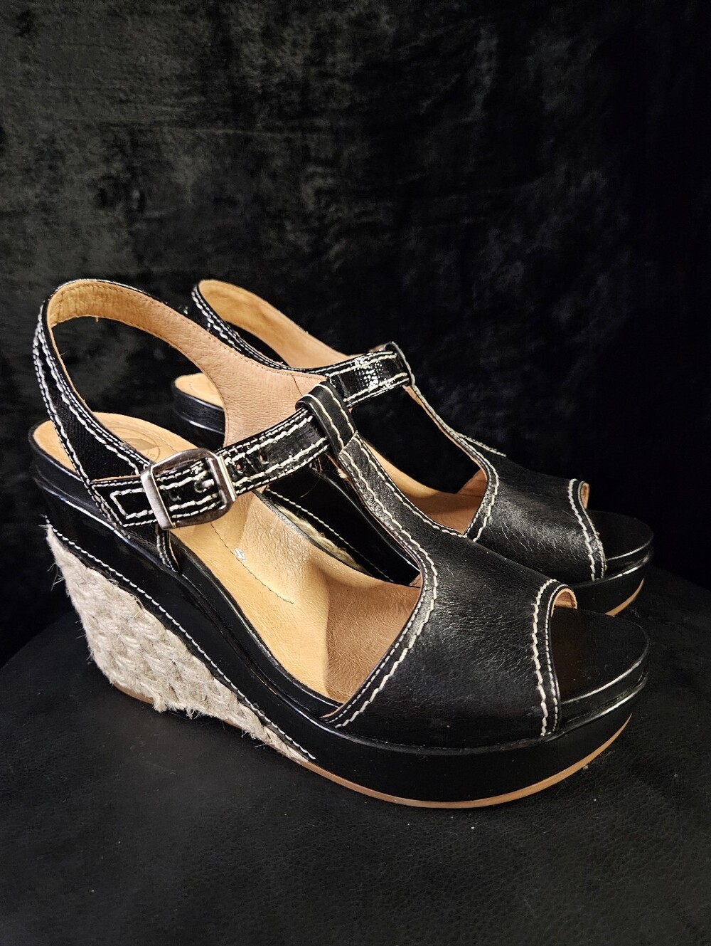 NWOT-Nurture by Lamaze Black Leather Peep-Toe T-Strap Wedge Sandals